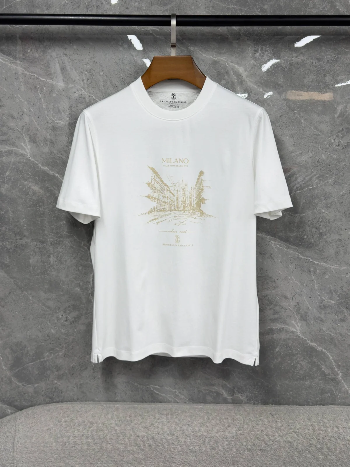 photo_2026-05-20_16-33-14 Мужская футболка Brunello Cucinelli белого цвета, артикул 344621
