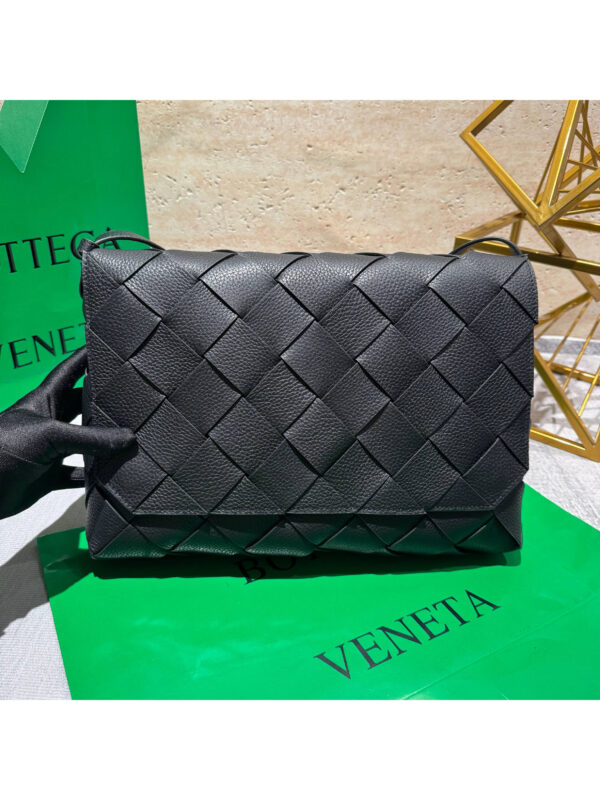 Сумка мессенджер BOTTEGA VENETA