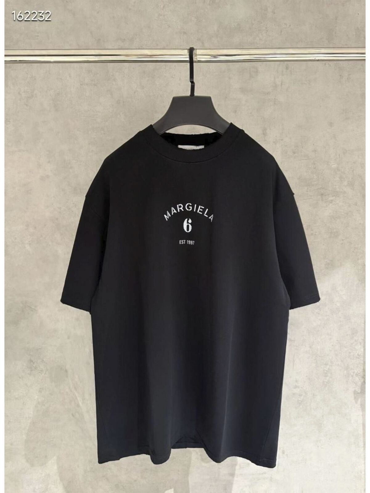 2 Мужская футболка Maison Margiela чёрного цвета, артикул 343443