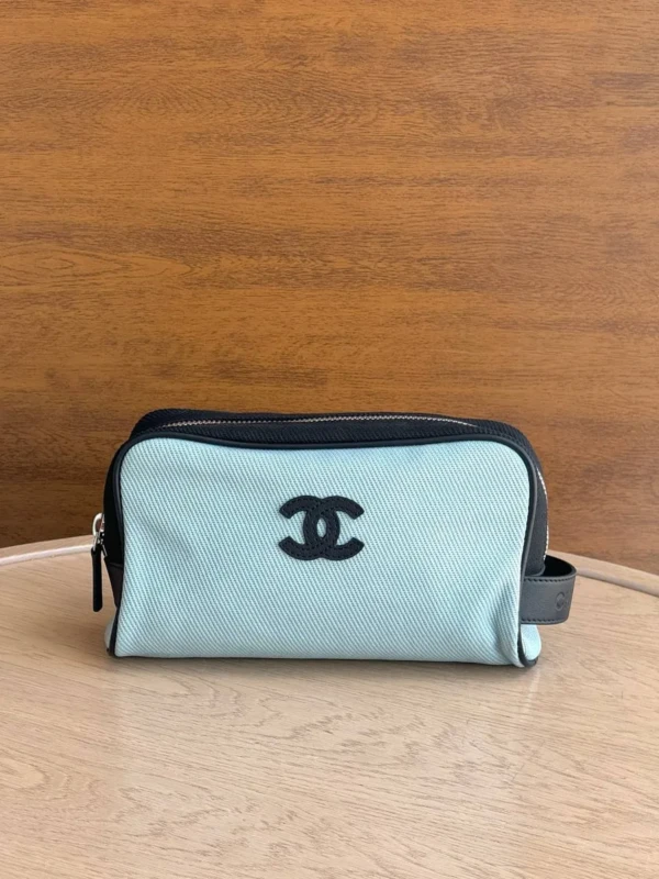 Косметичка CHANEL