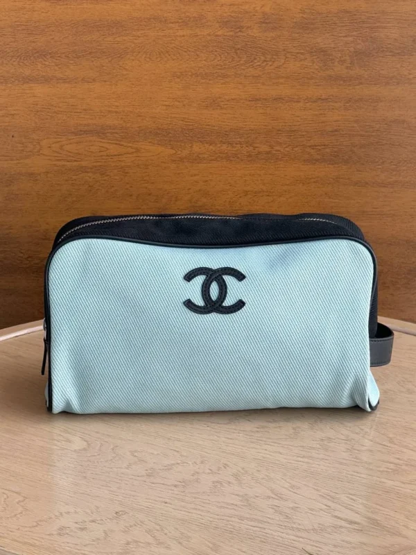 Косметичка CHANEL