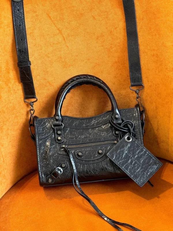 Сумка BALENCIAGA