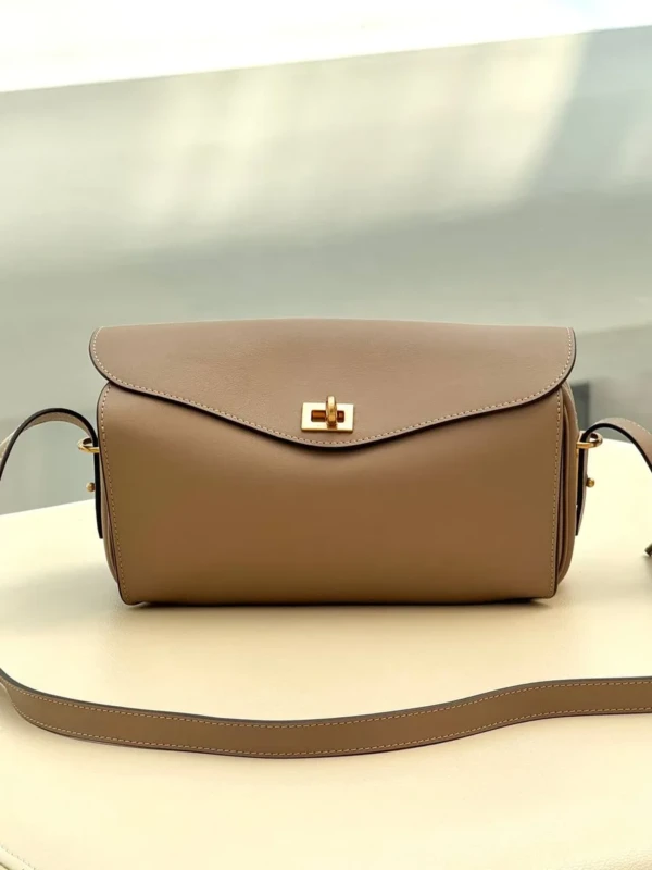 Сумка BALENCIAGA