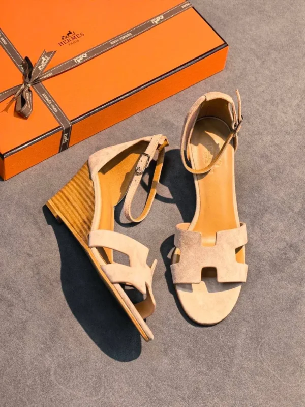 Босоножки HERMES