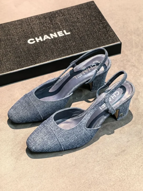 Туфли CHANEL