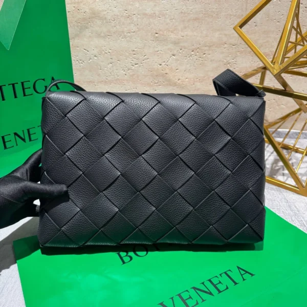 Сумка мессенджер BOTTEGA VENETA — фото 2
