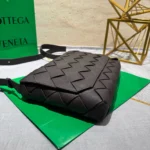 Мужская сумка мессенджер Bottega Veneta коричневого цвета, артикул 344462 — фото 8