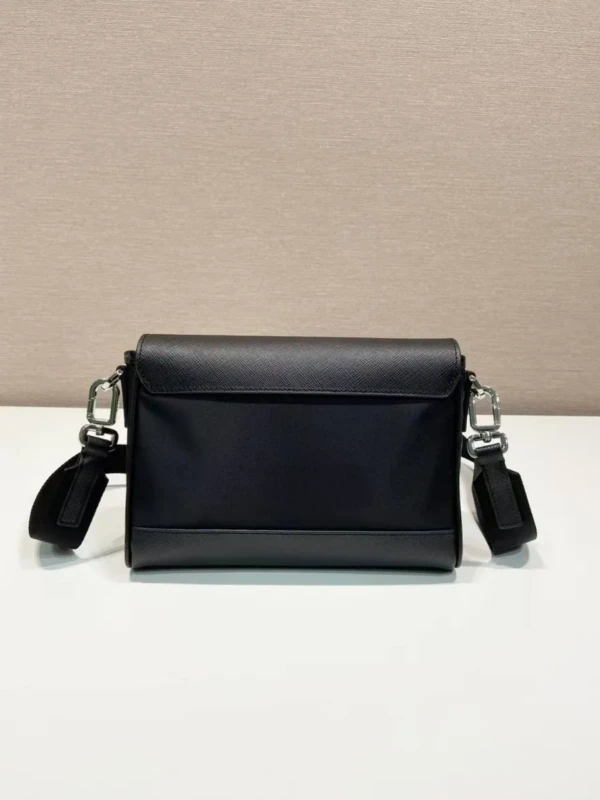 Сумка мессенджер PRADA — фото 2