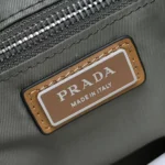 Мужской несессер Prada цвета хаки, артикул 344481 — фото 9