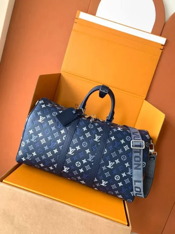 Дорожная сумка LOUIS VUITTON — фото 2
