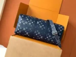 Мужская дорожная сумка Louis Vuitton тёмно-синего цвета, артикул 344489 — фото 4