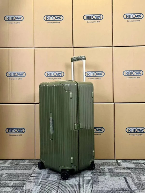 Чемодан RIMOWA