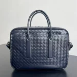Мужской портфель Bottega Veneta тёмно-синего цвета, артикул 344501 — фото 2