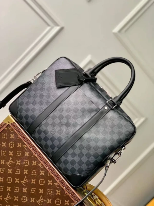 Портфель LOUIS VUITTON — фото 2