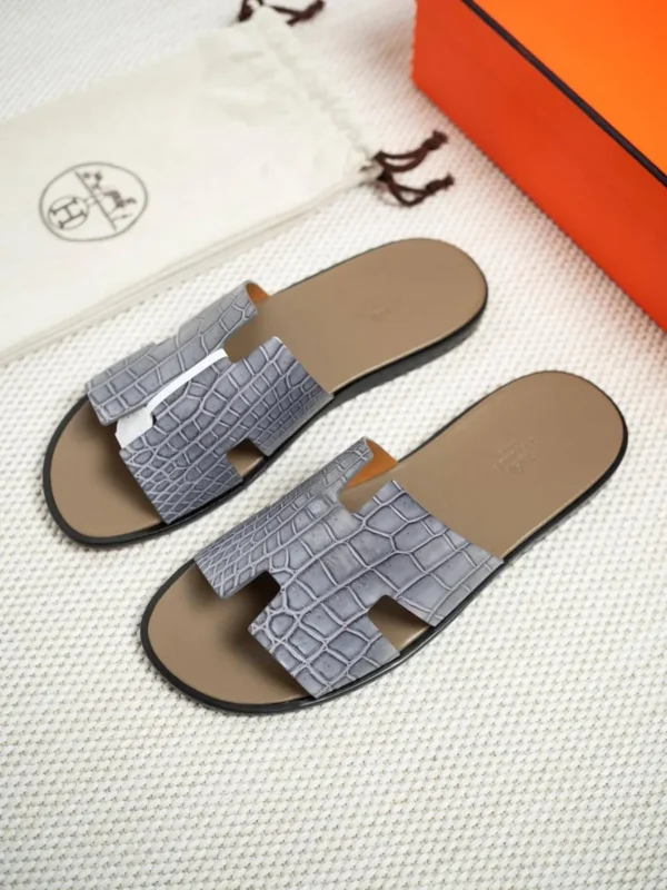 Шлепанцы HERMES