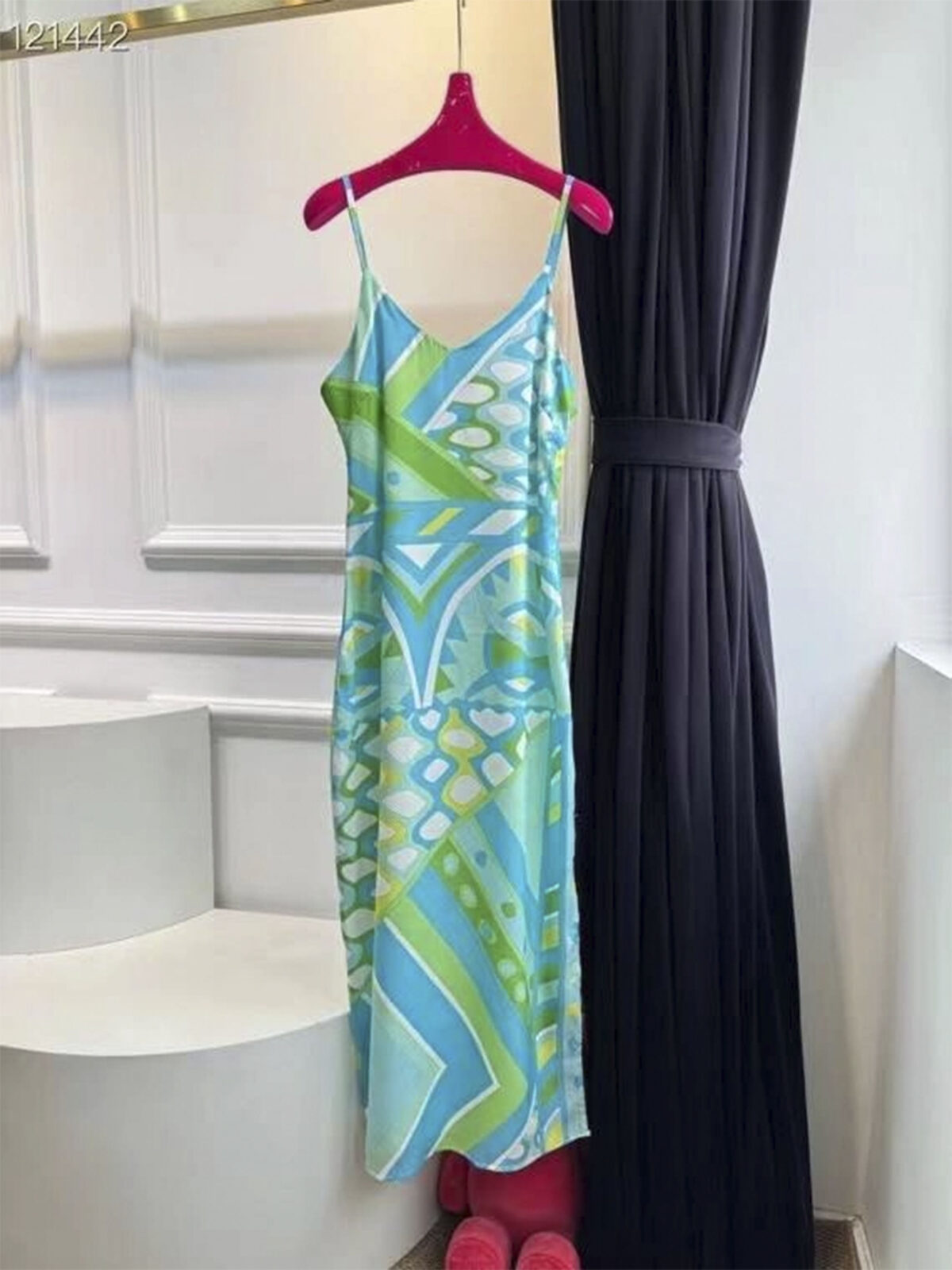 6 Женское платье Emilio Pucci голубого цвета, артикул 343742