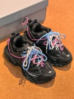 Женские кроссовки Balenciaga чёрного цвета, артикул 343582
