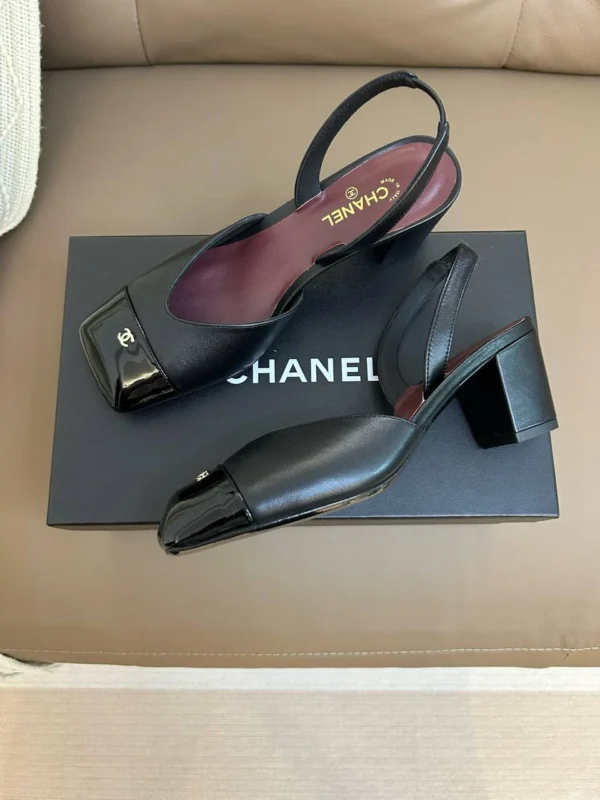 Туфли CHANEL