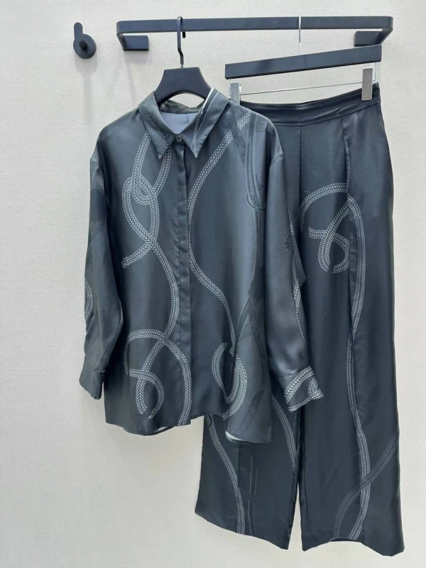Костюм HERMES