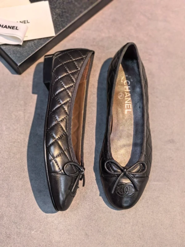 Балетки CHANEL