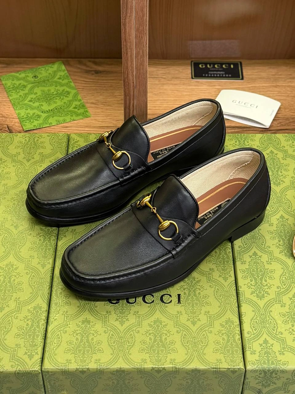 photo_2026-06-07_13-44-32 (2) Мужские лоферы Gucci чёрного цвета, артикул 343663