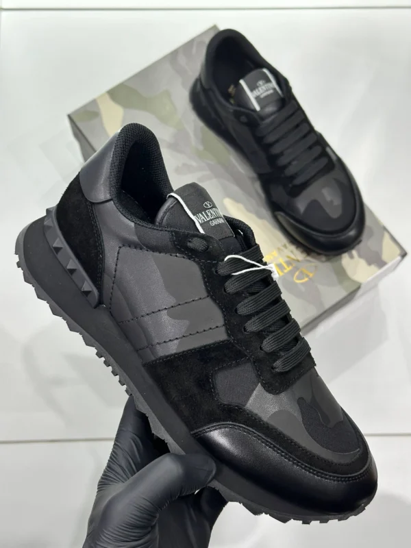 Кроссовки VALENTINO