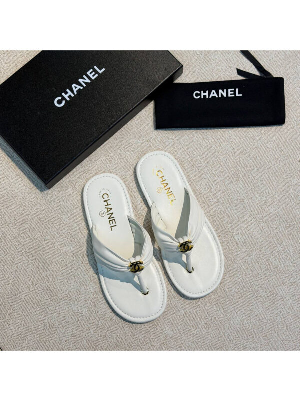 Шлепанцы CHANEL