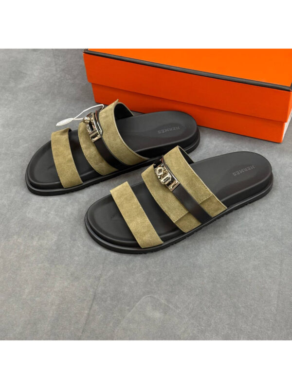 Шлепанцы HERMES