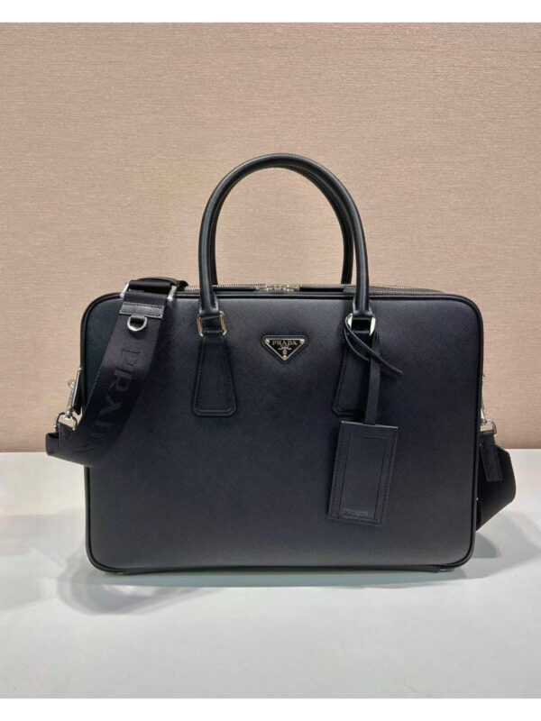 Портфель PRADA