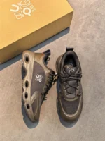 Женские кроссовки Loewe коричневого цвета, артикул 344735