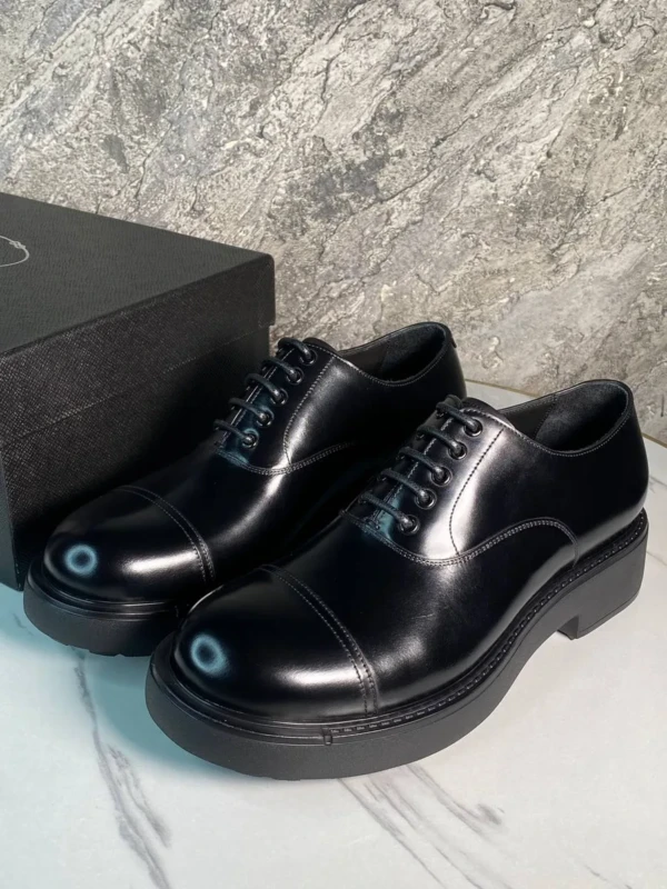 Дерби PRADA