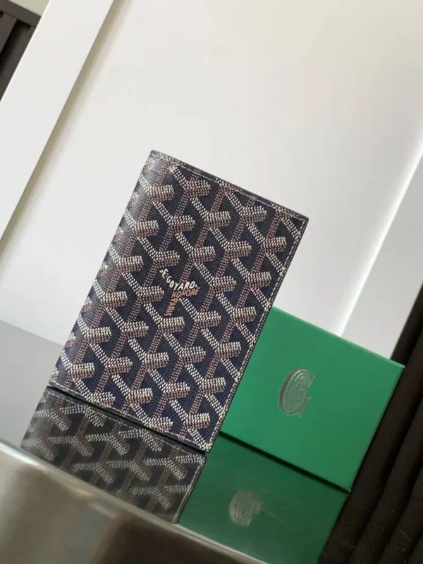 Обложка для паспорта GOYARD