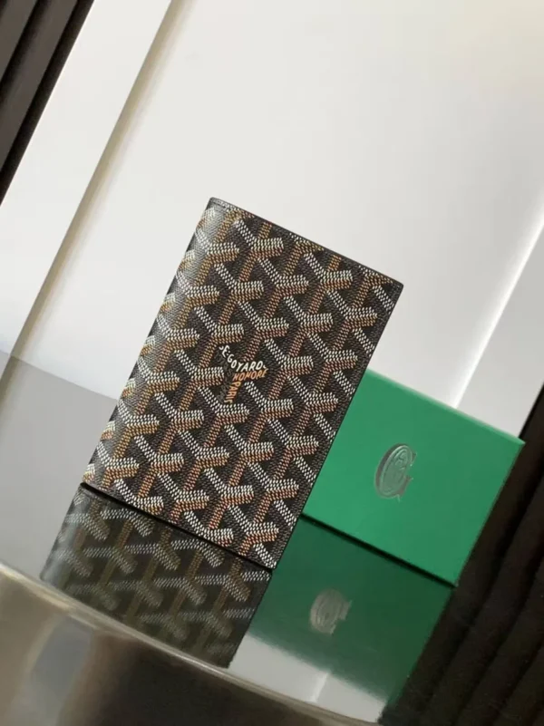 Обложка для паспорта GOYARD