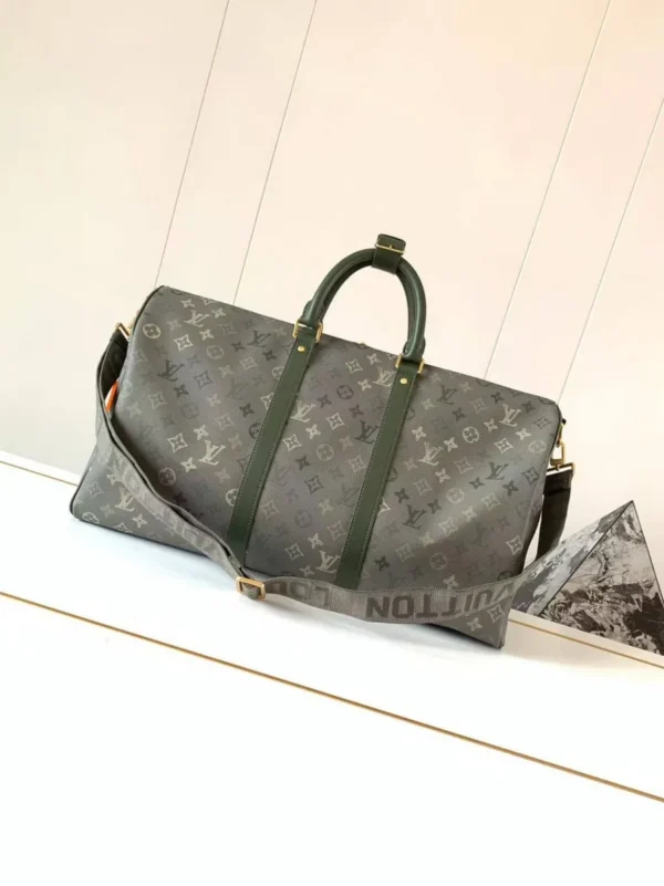 Дорожная сумка LOUIS VUITTON