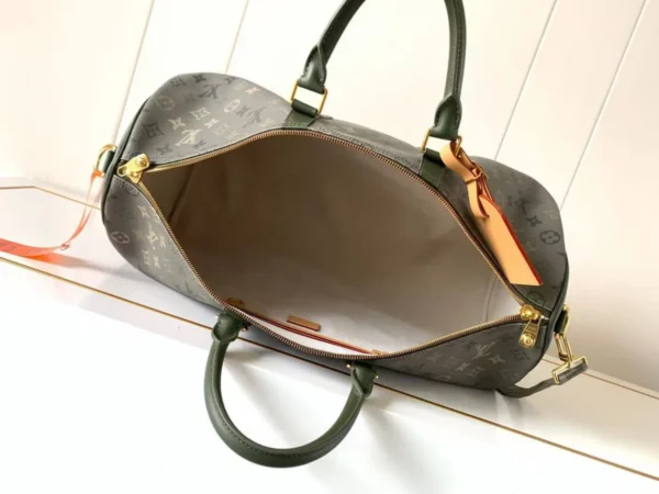 Дорожная сумка LOUIS VUITTON — фото 2