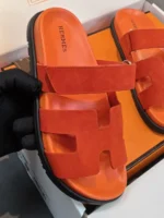 Женские шлепанцы Hermes оранжевого цвета, артикул 344830 — фото 4