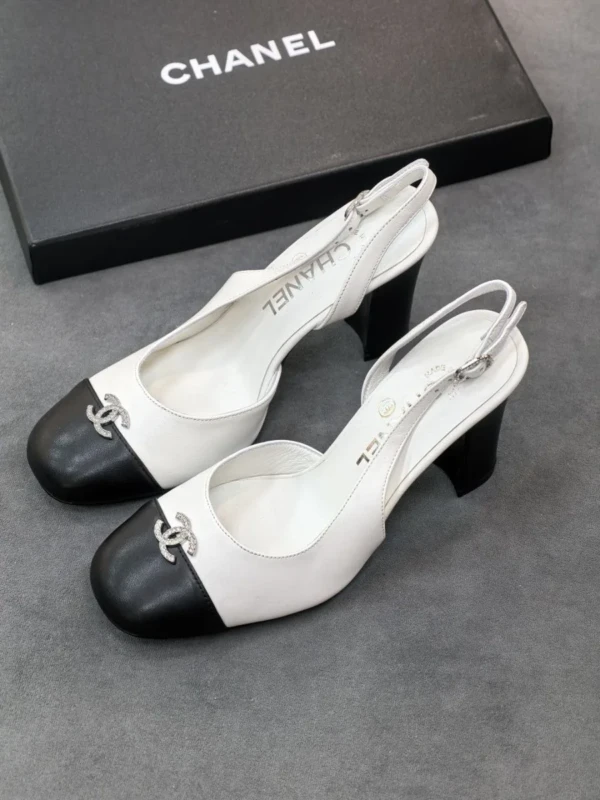 Туфли CHANEL