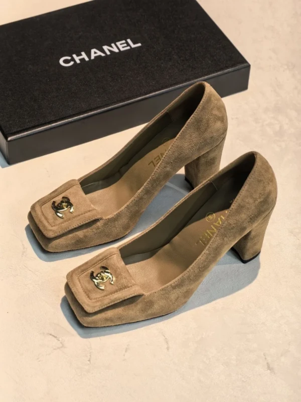 Туфли CHANEL