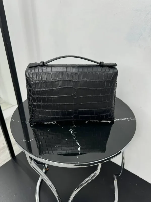 Мужская сумка мессенджер Loro Piana чёрного цвета, артикул 345034