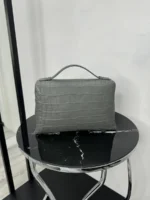Мужская сумка мессенджер Loro Piana серого цвета, артикул 345035 — фото 2