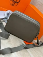 Мужская сумка мессенджер Hermes цвета хаки, артикул 345042 — фото 2