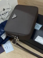 Мужской клатч Prada коричневого цвета, артикул 345043 — фото 3