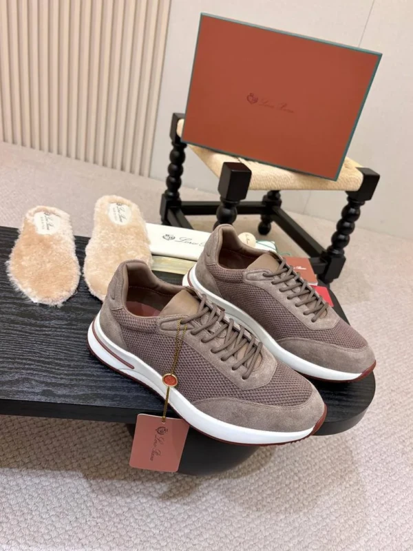 Мужские кроссовки Loro Piana коричневого цвета, артикул 345092