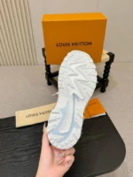 Мужские кроссовки Louis Vuitton белого цвета, артикул 345097 — фото 9