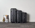 Мужской чемодан Rimowa чёрного цвета, артикул 345240 — фото 3