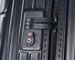 Мужской чемодан Rimowa чёрного цвета, артикул 345240 — фото 7