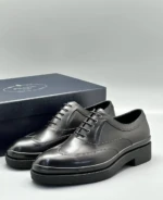 Мужские дерби Prada чёрного цвета, артикул 345285
