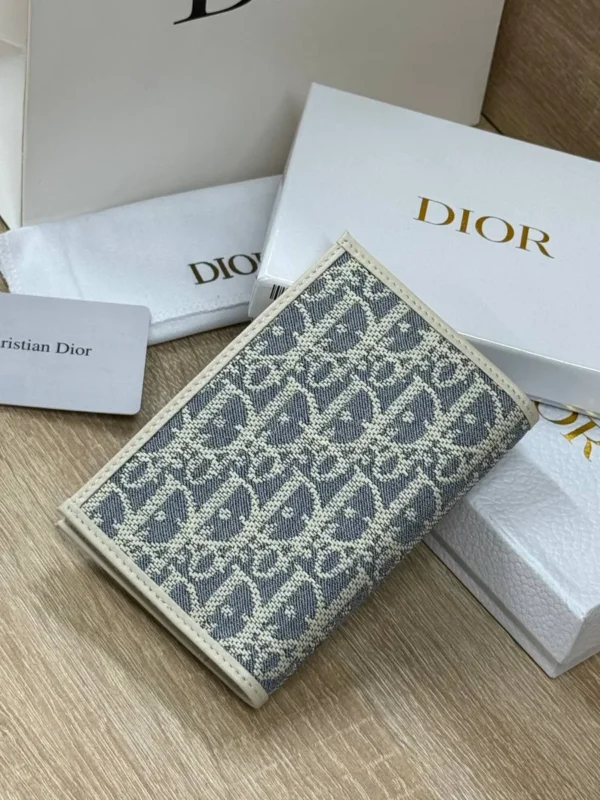 Обложка для паспорта DIOR — фото 2