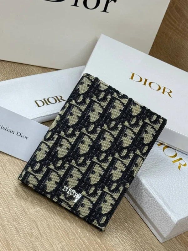 Обложка для паспорта DIOR