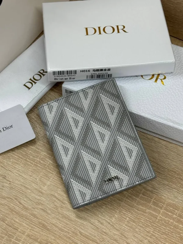Обложка для паспорта DIOR